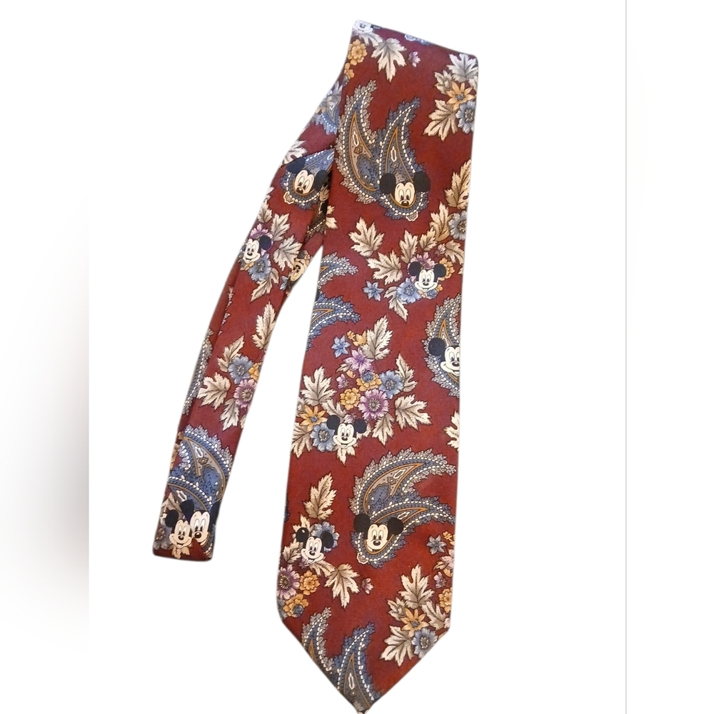 VINTAGE DISNEY Maroon Red Paisley Pattern Silk Tie. Mens.